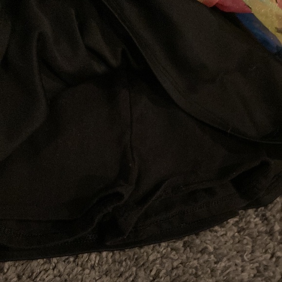 Dream works Trolls 3T skort colorful rainbow skirt - Picture 4 of 7